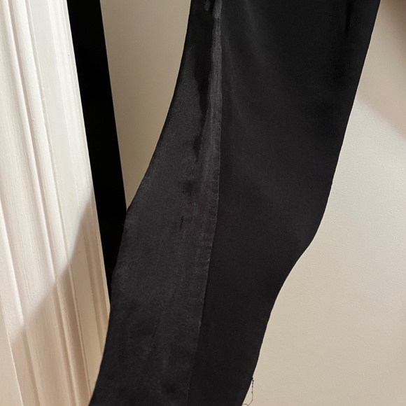 Black pants - Picture 2 of 2